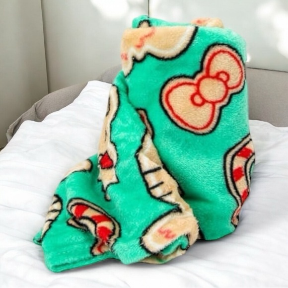 Hello Kitty Green Gingerbread Christmas Silk Touch Plush Throw Blanket ππ - Picture 2 of 6